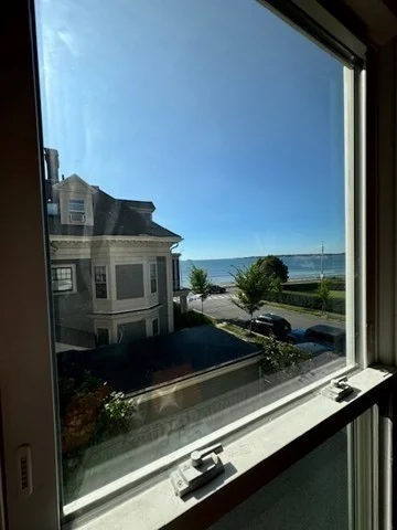 20 Peirce Rd, Lynn