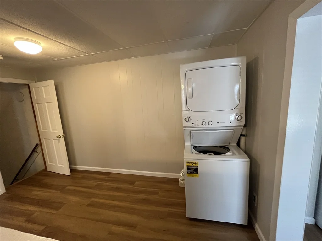 38 Everett St, Medford