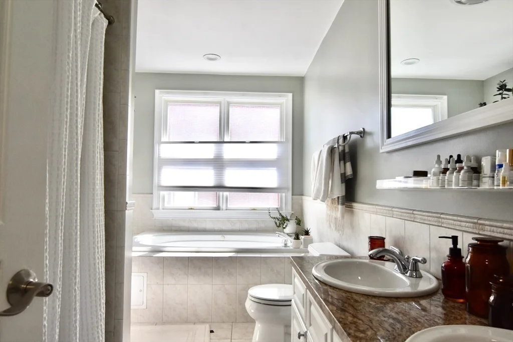 157 Dorchester St, South Boston