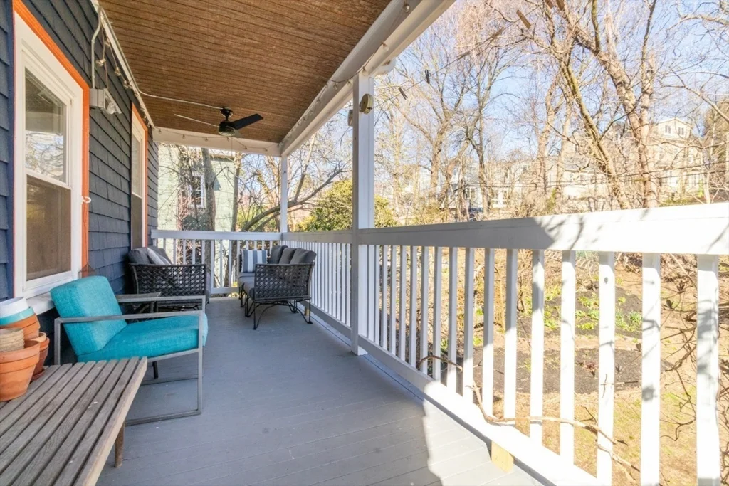 23 Wenham St, Jamaica Plain