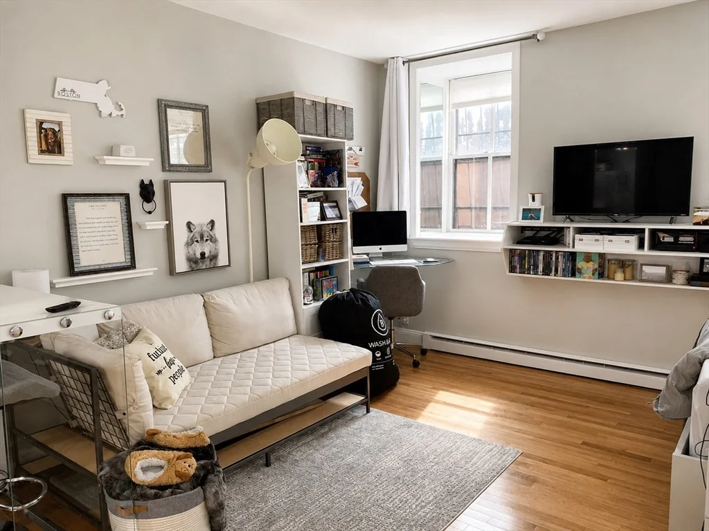 42 W Newton St, South End