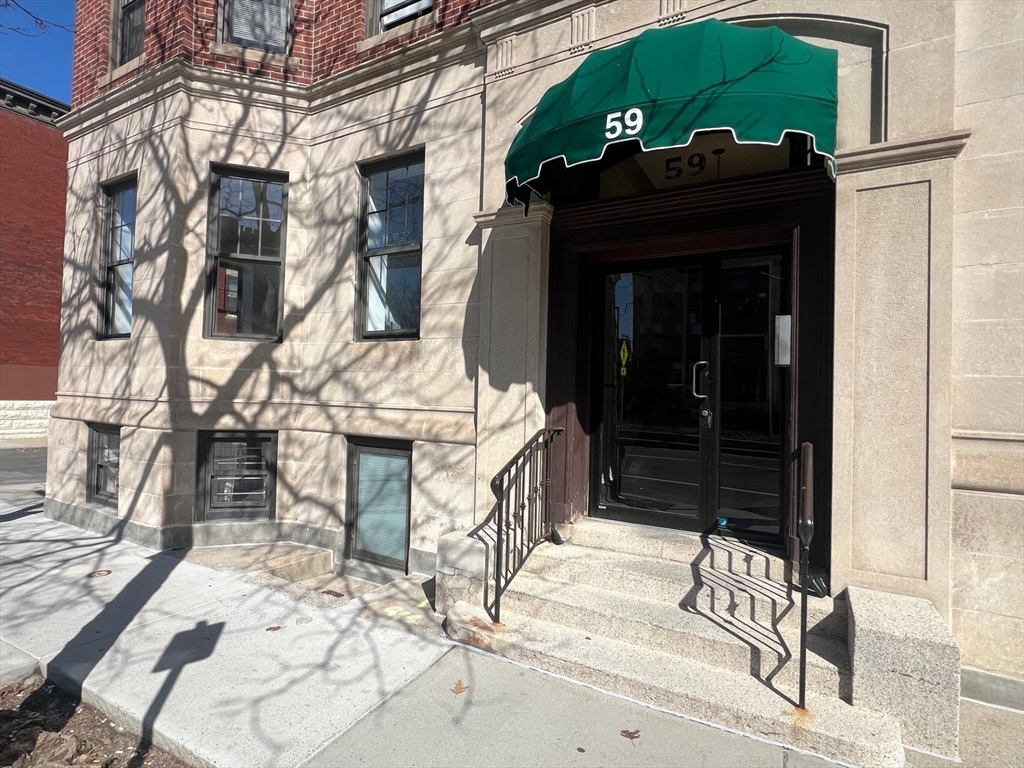 59 Brighton Ave, Allston