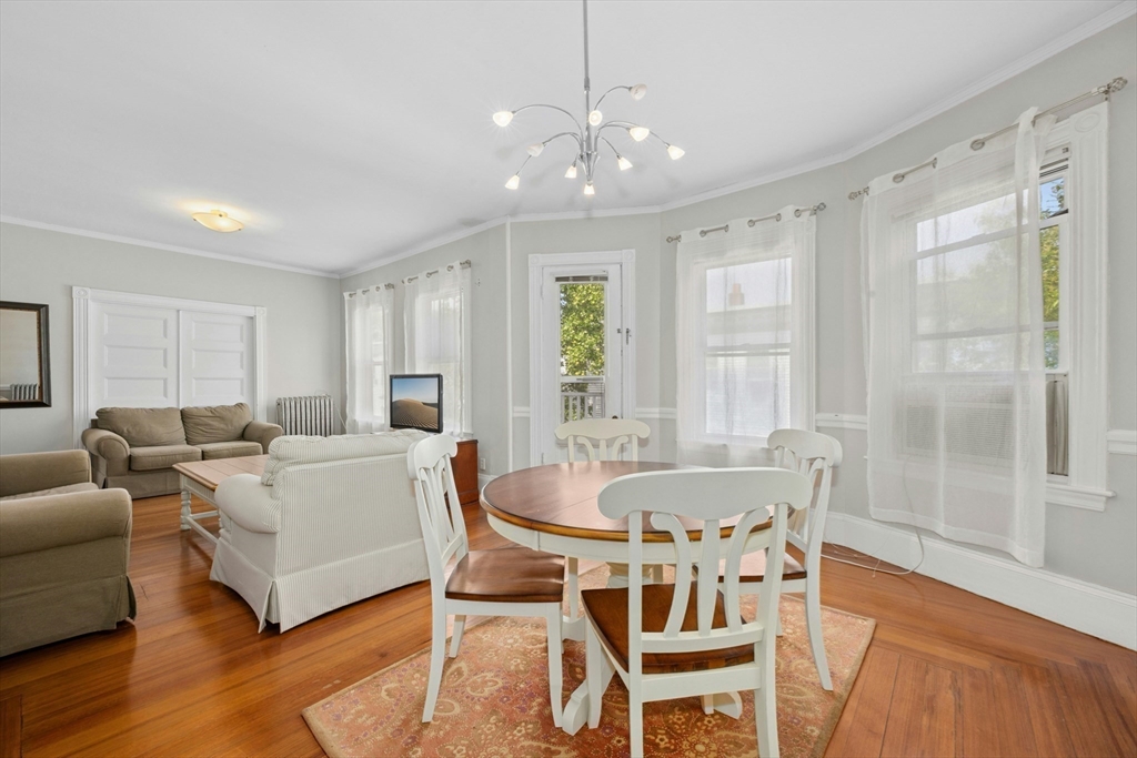 28 Stanton Rd, Brookline