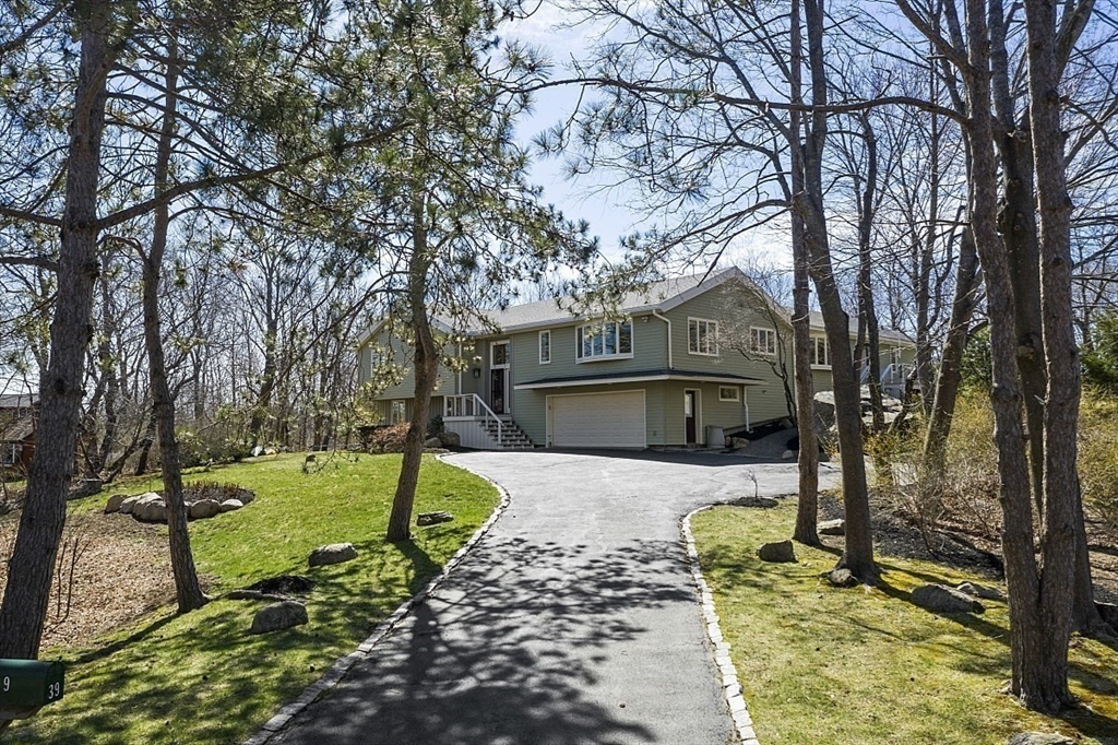 39 Decatur St, East Gloucester