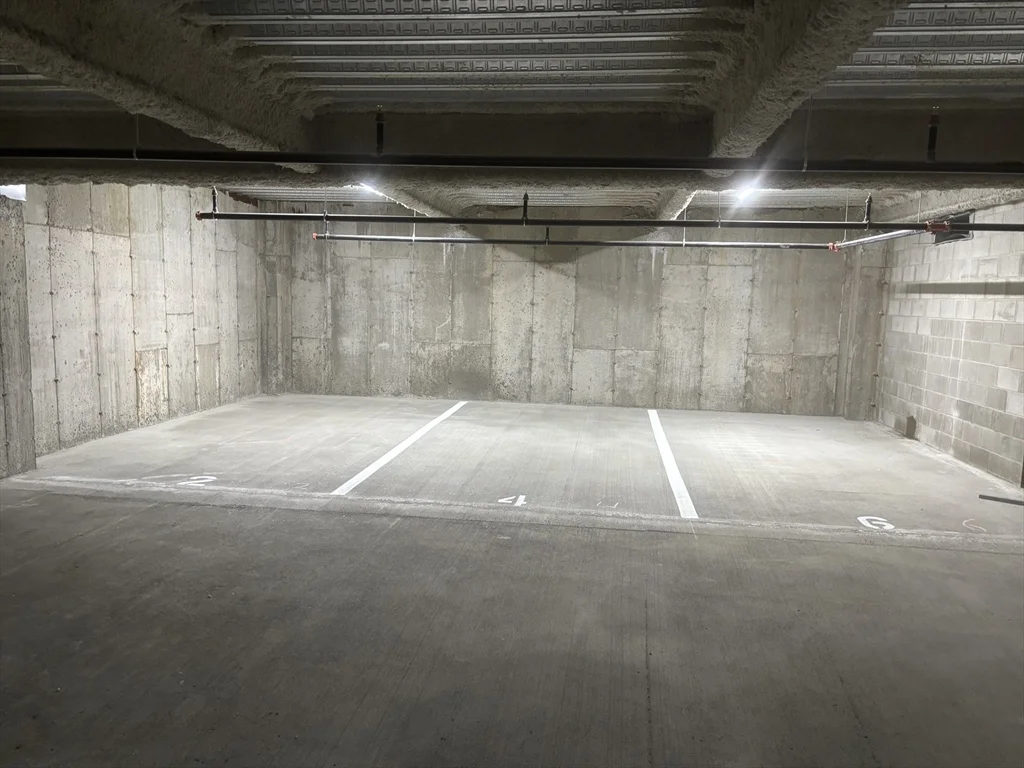 1391 Main St, Walpole