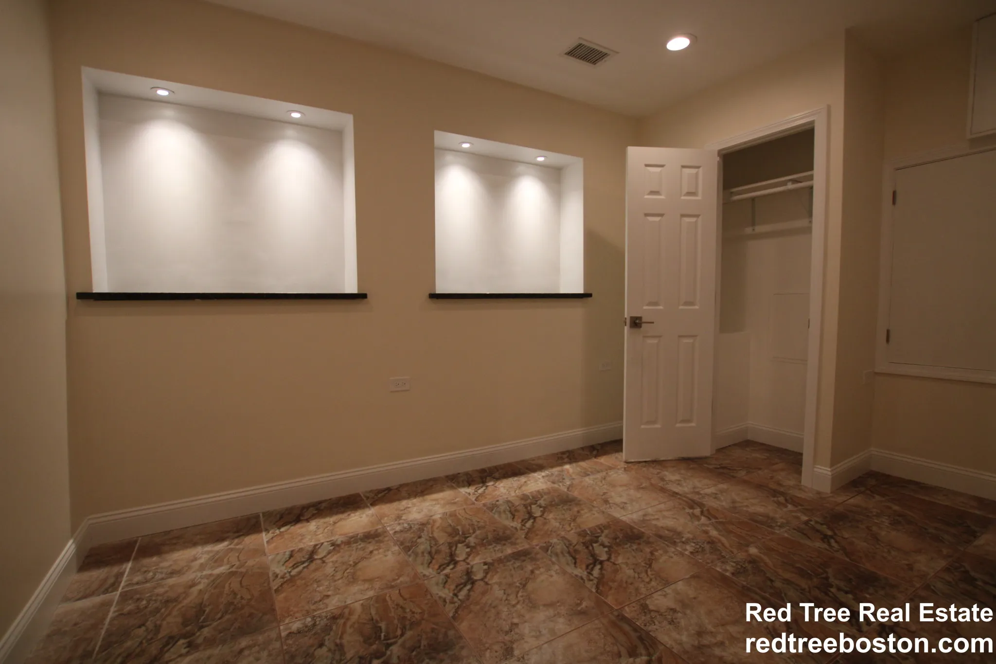 25 Saint Mary's St, Brookline