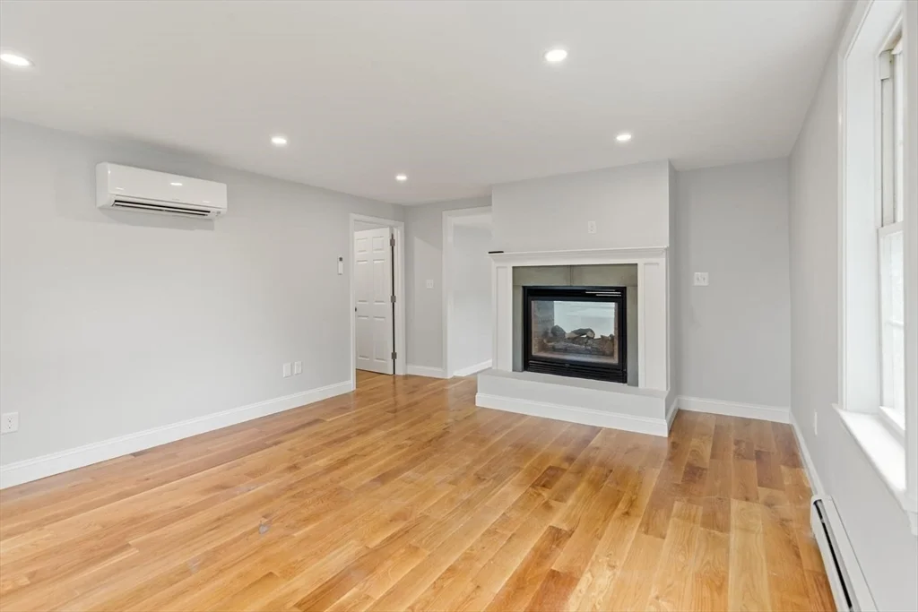 63 Pleasant St, Rowley