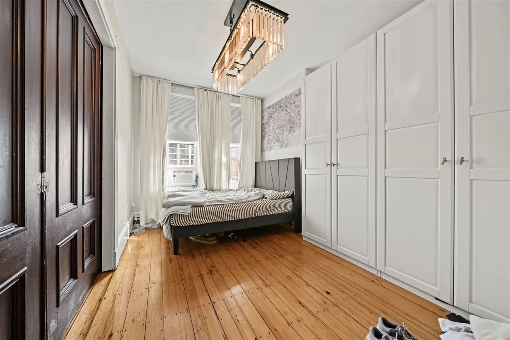 19 Cortes St, Back Bay