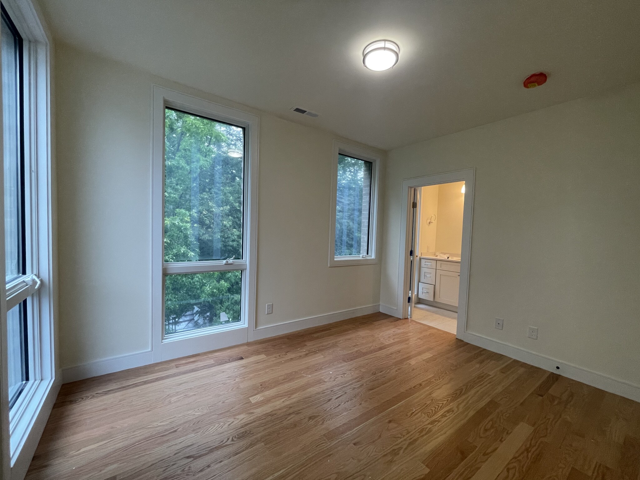 65 Cameron St, Boylston Street