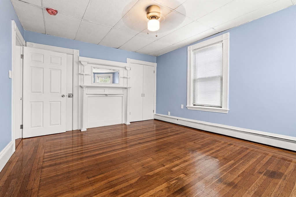 526 E 5th St, South Boston