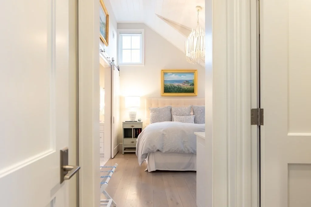 12 East Lincoln Ave, Brant Point