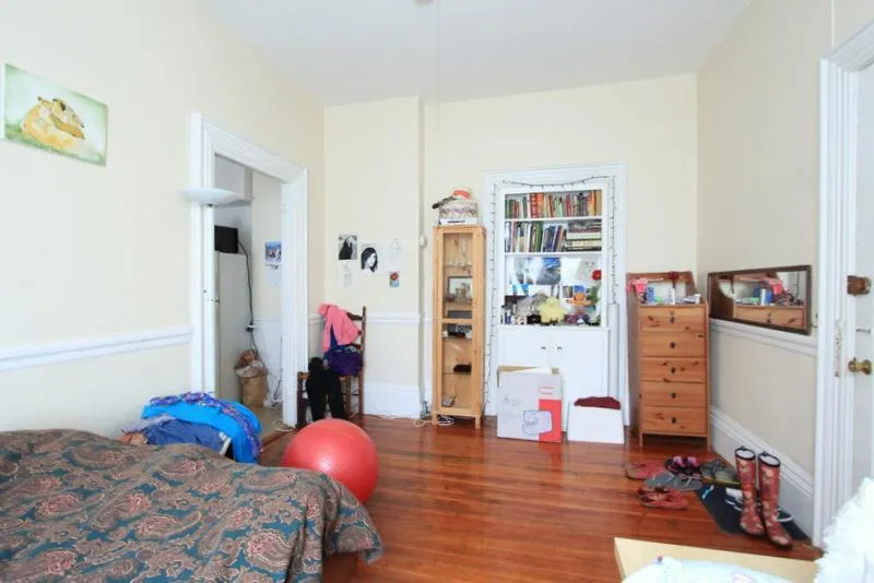 8 Forest St, Baldwin