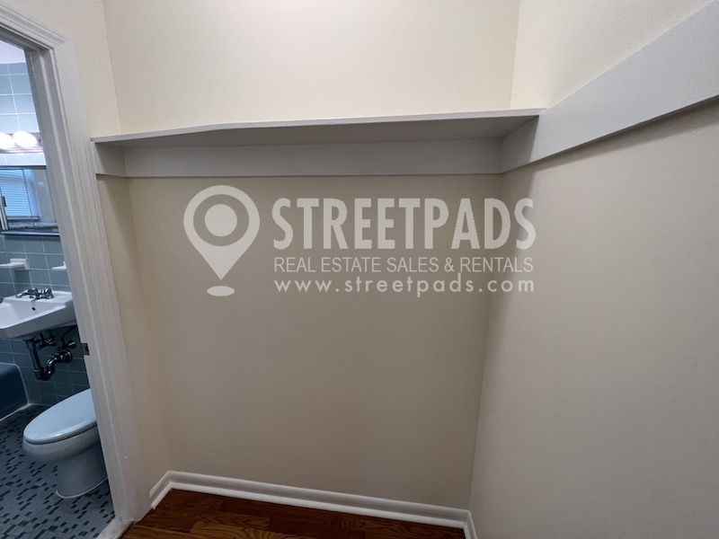 2018 Commonwealth Ave, Brighton