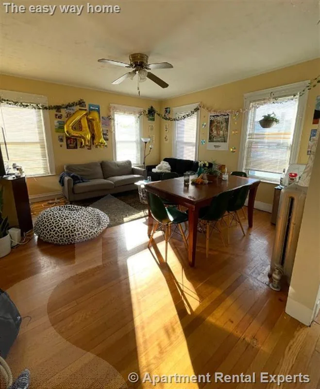 123 Winthrop St, Tufts