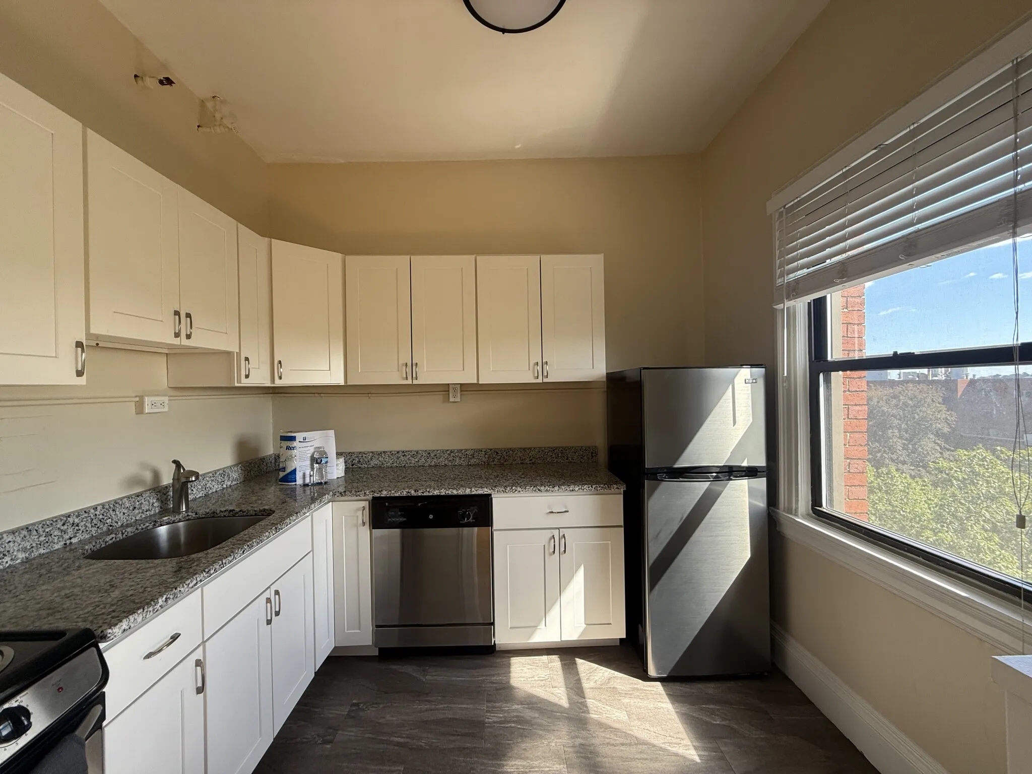 1470 Beacon St, Corey Hill