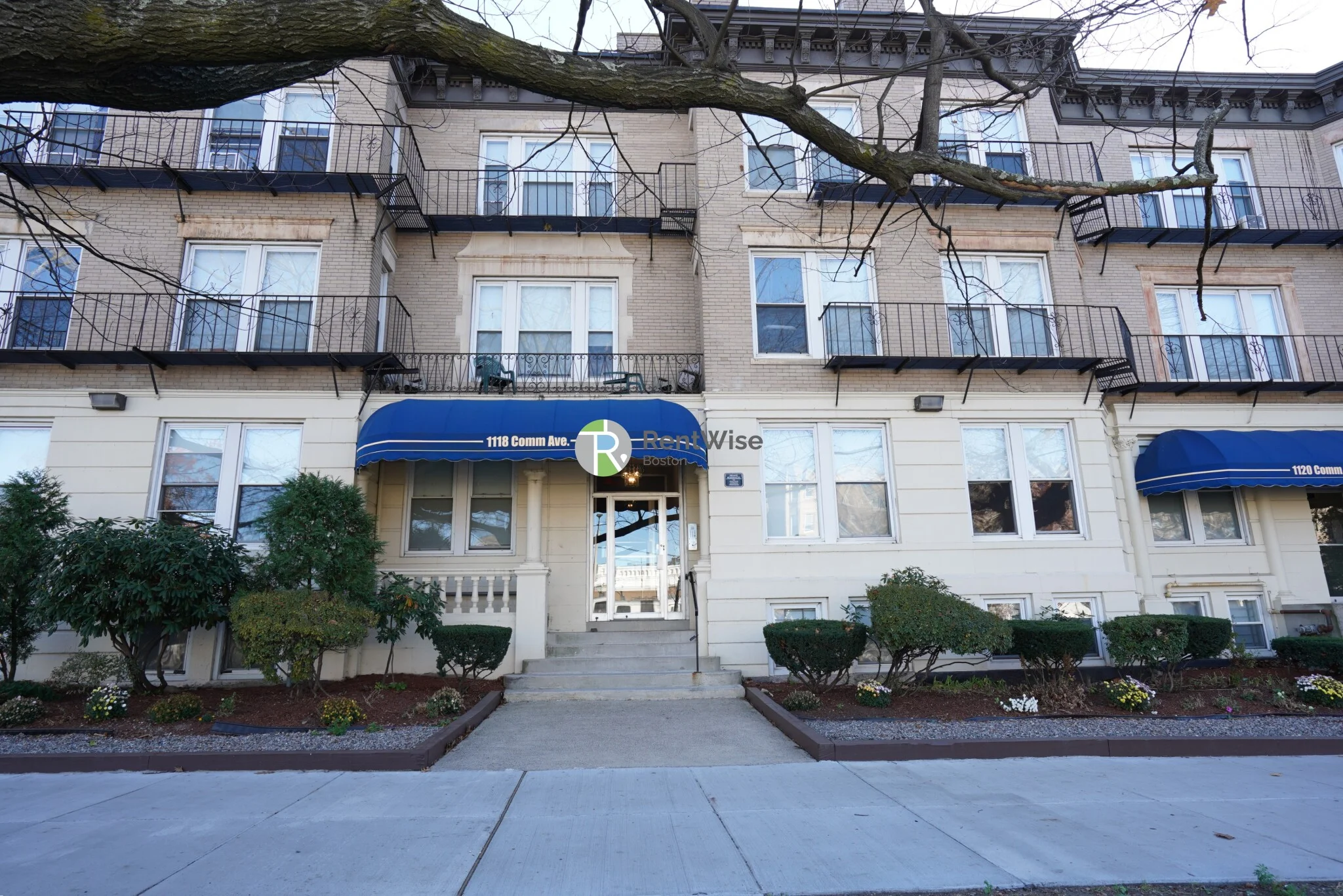 1118 Commonwealth Ave, Allston