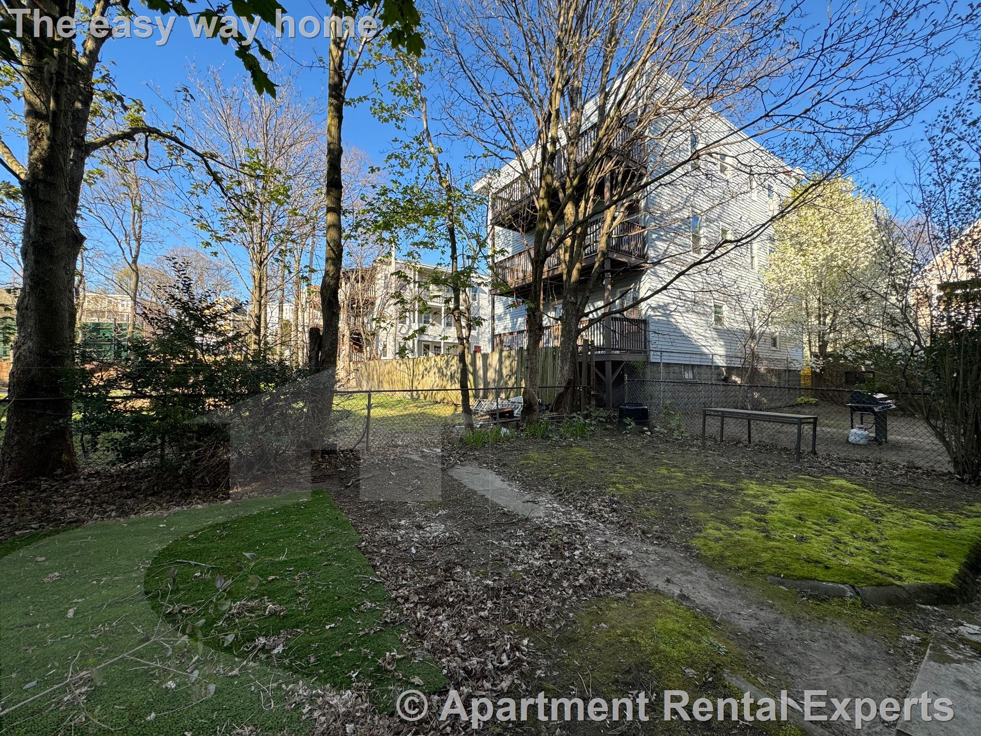 12 Silvey Pl, Porter Square