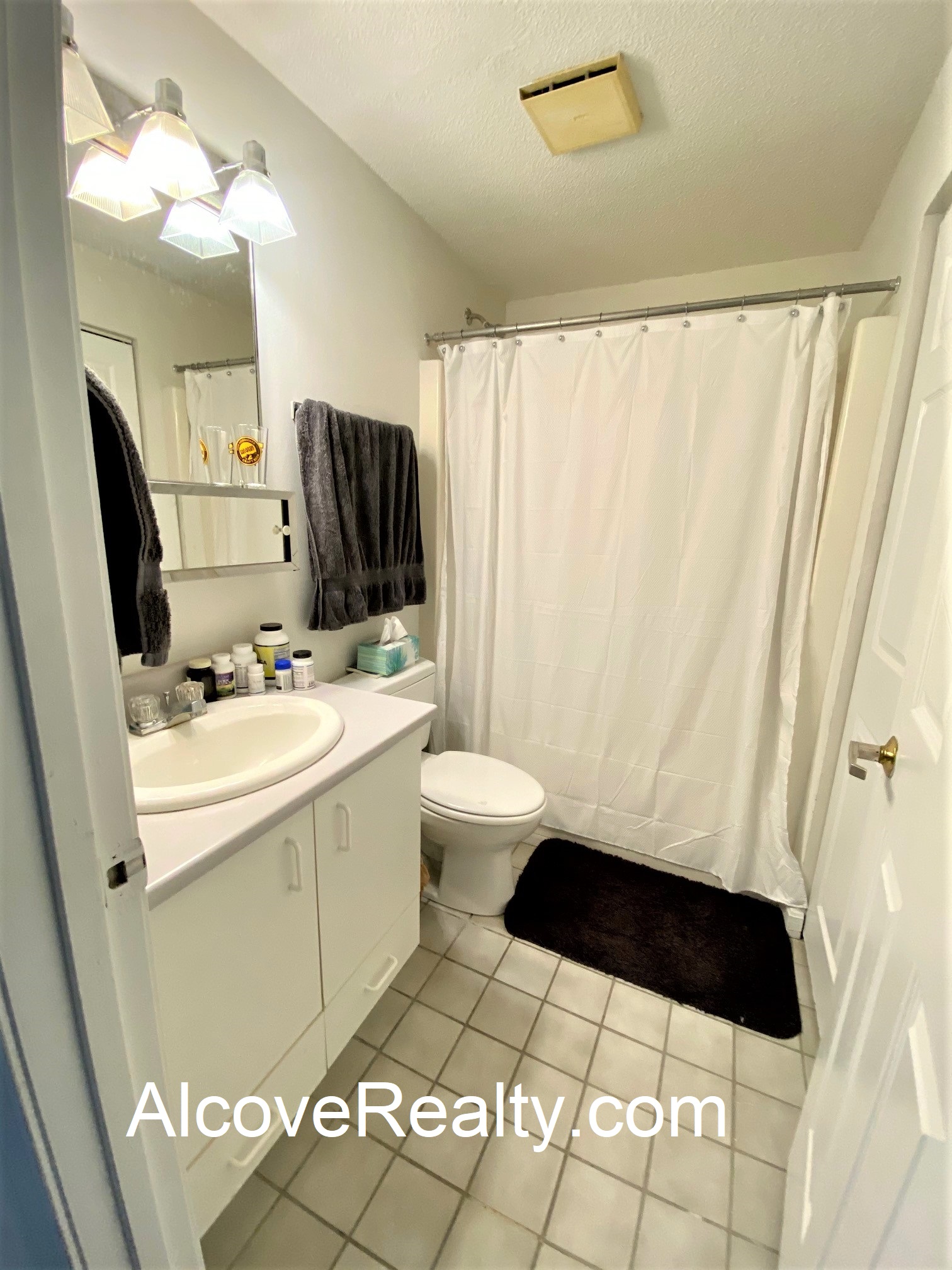 177 Beacon St, Baldwin