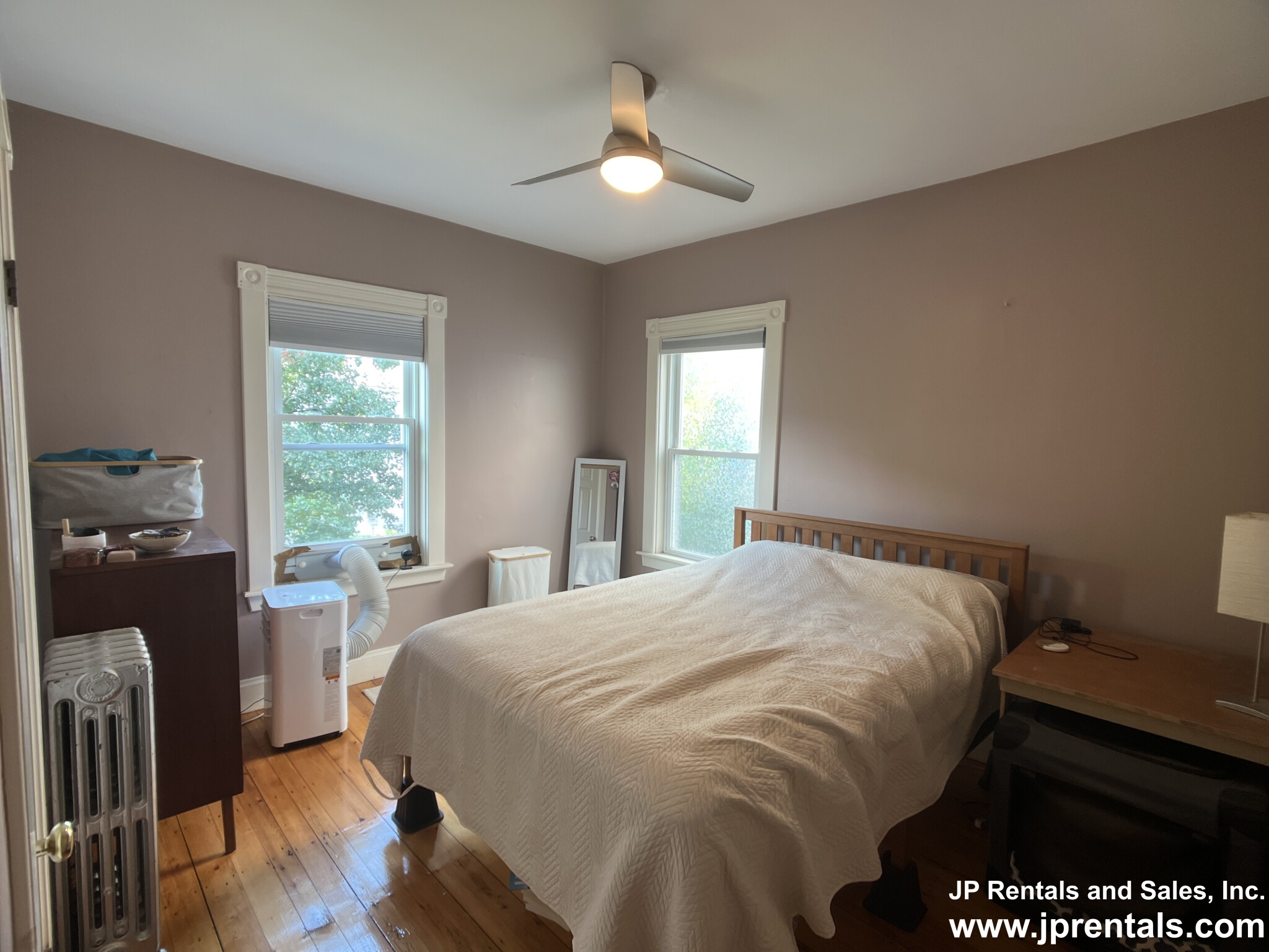 55 Rossmore Rd, Jamaica Plain