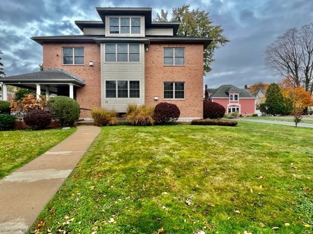 93 W Emerson, Melrose