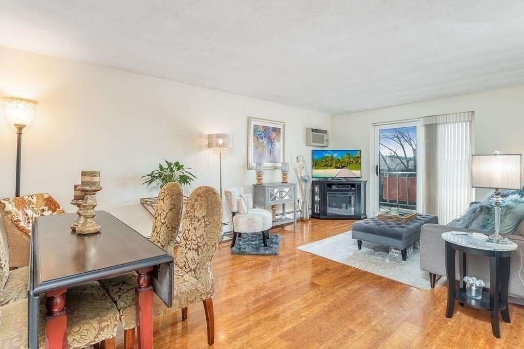 100 Summer St, Watertown