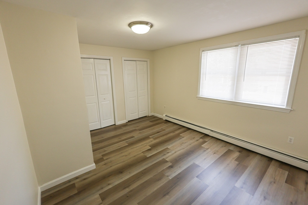 8 Mount Calvary Rd, Roslindale