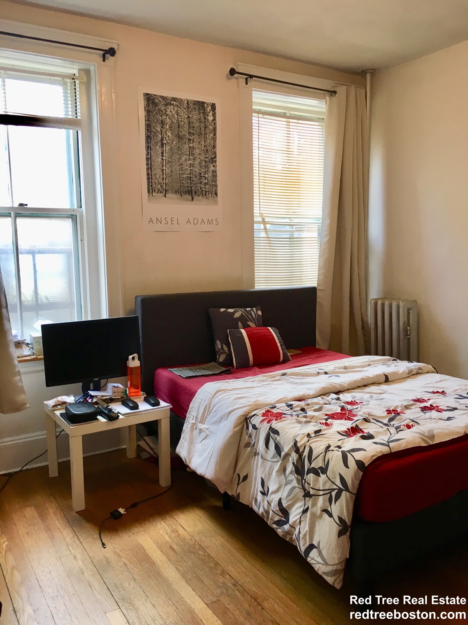 1677 Beacon St, Washington Square