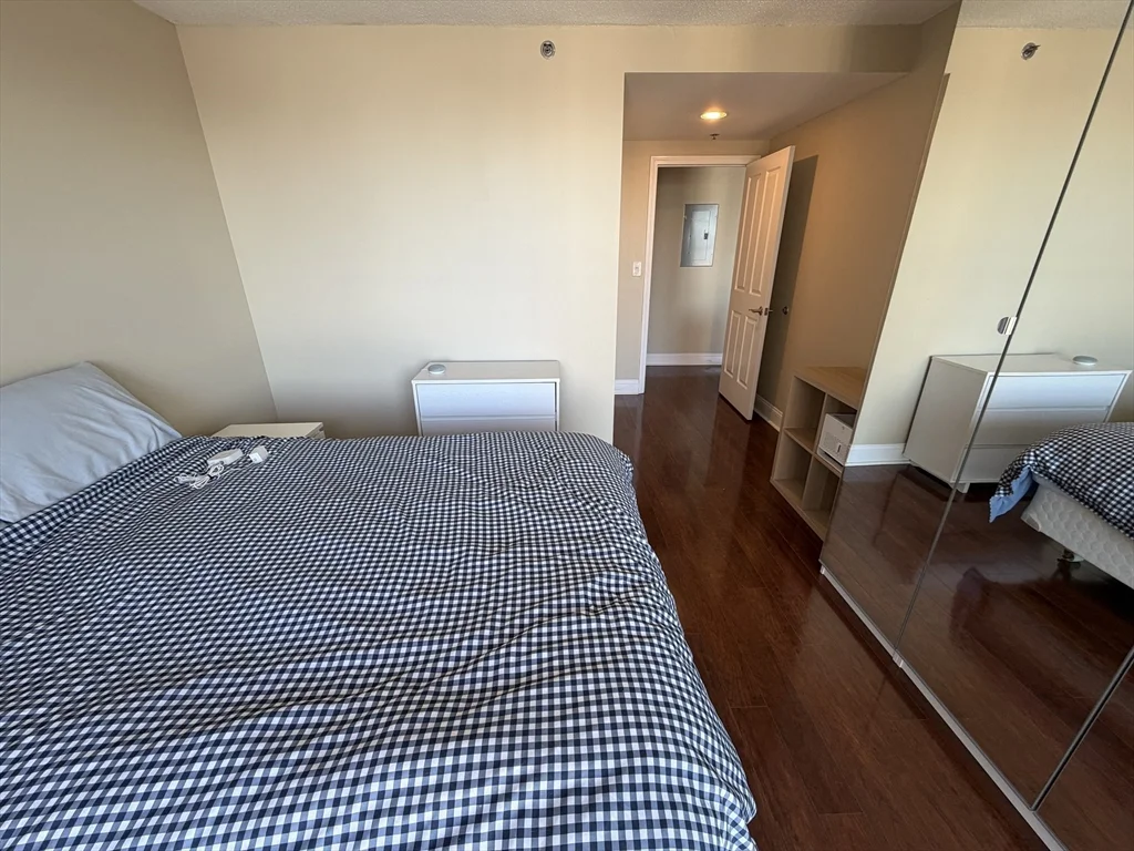 10 Museum Way, East Cambridge