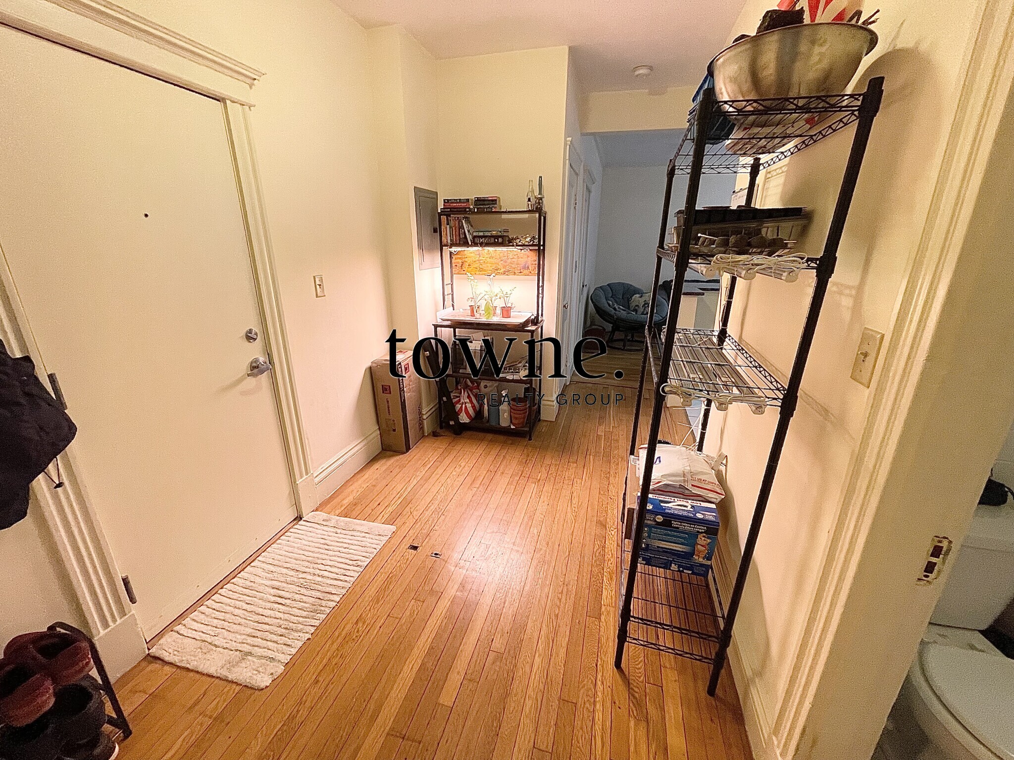 105 Queensberry St, Fenway