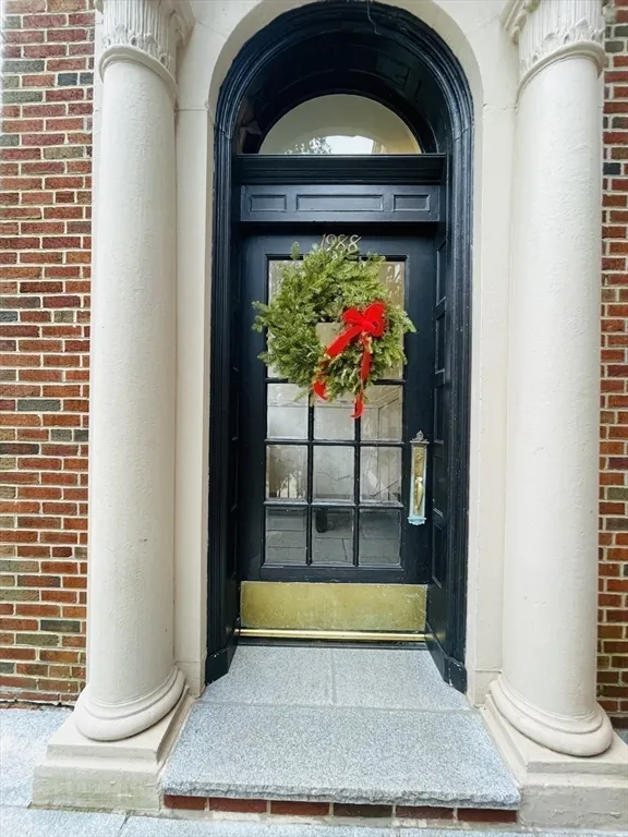 1988 Commonwealth Ave, Brighton