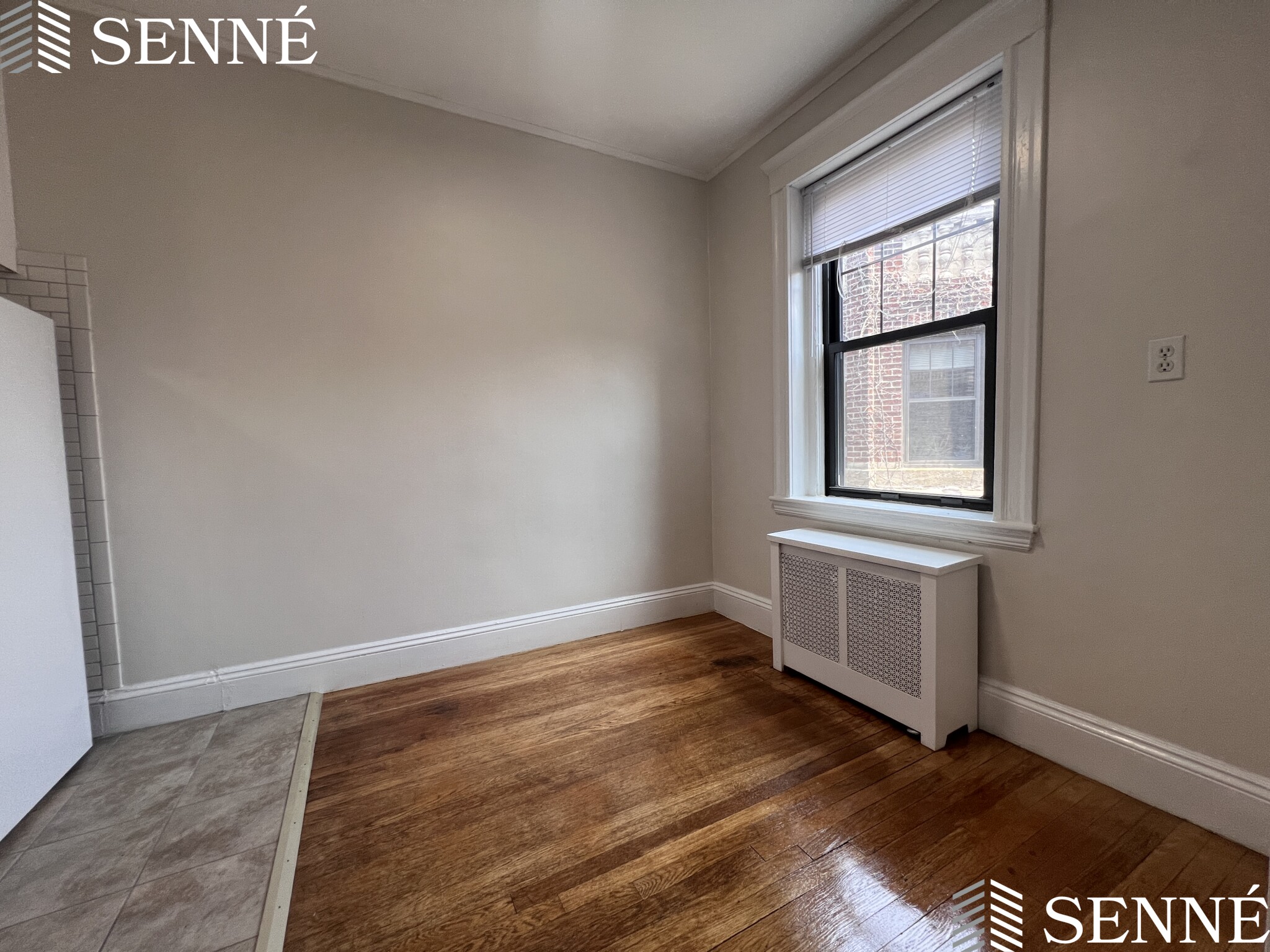 1558 Massachusetts Ave, Neighborhood Nine