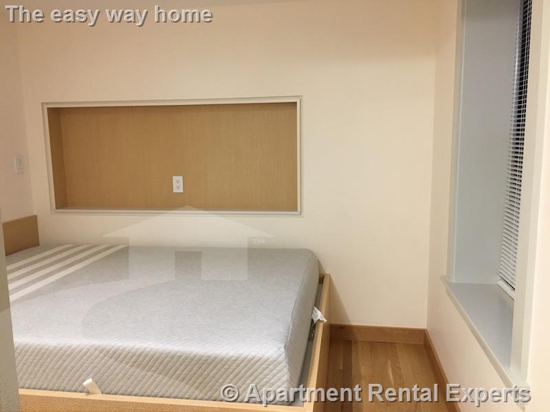 115 Mt Auburn St, Harvard Square