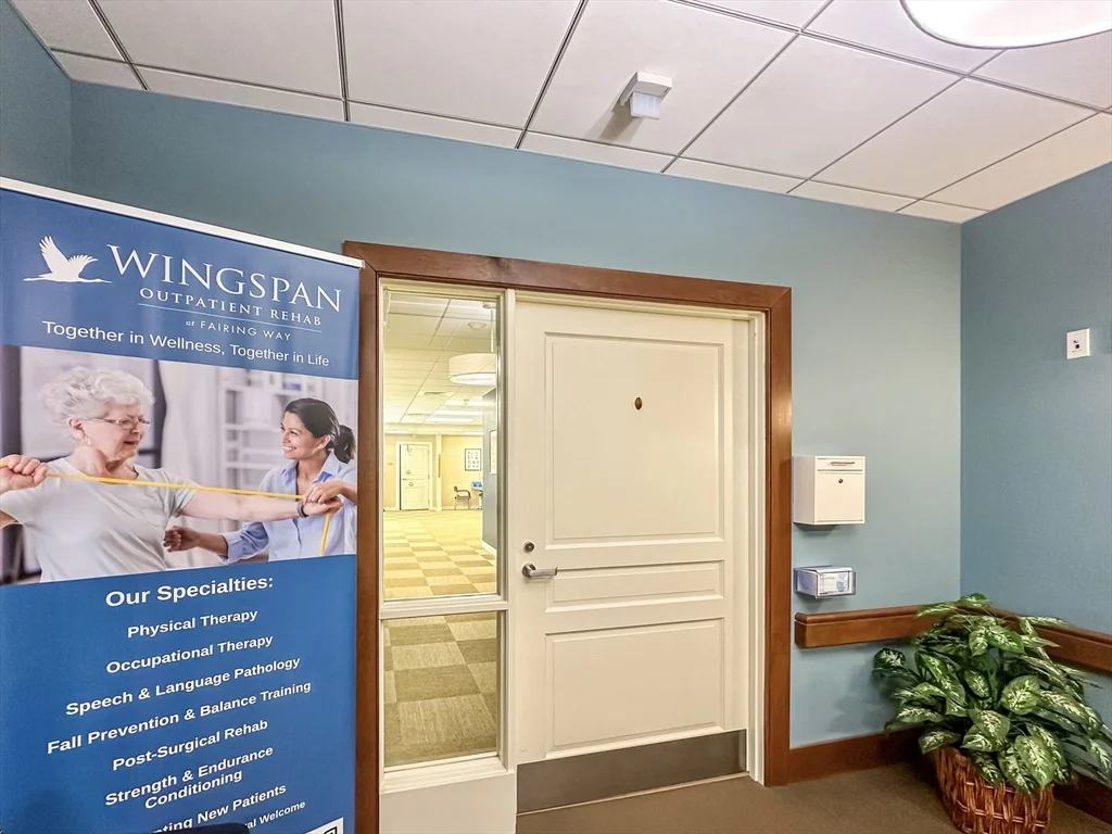 25 Stonehaven Dr, Weymouth