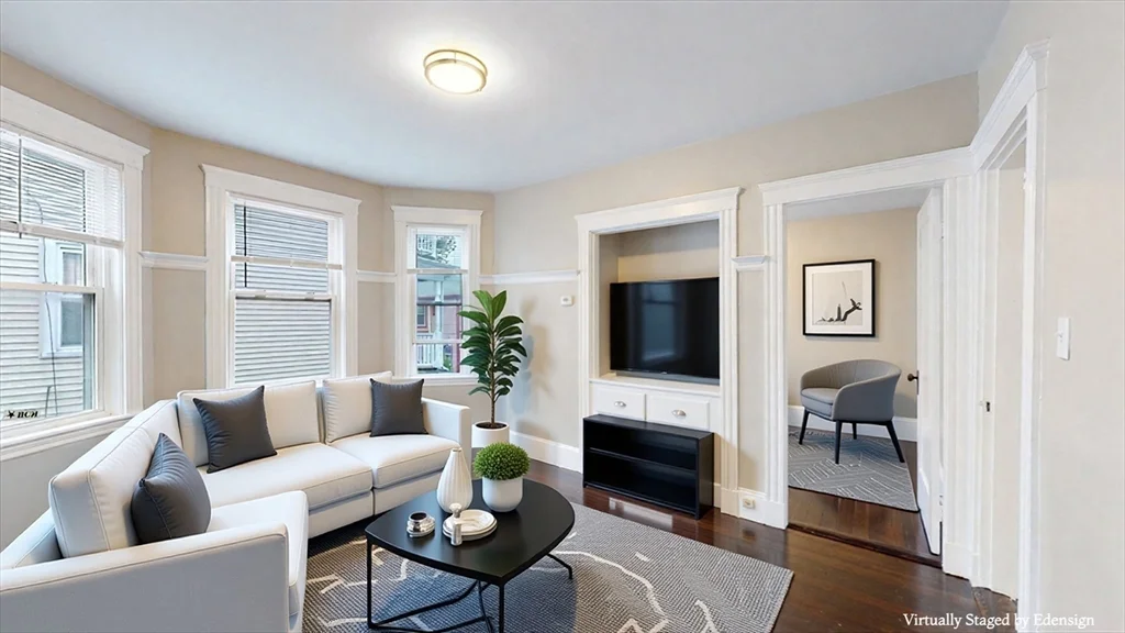 6 Ashmont Ct, Dorchester