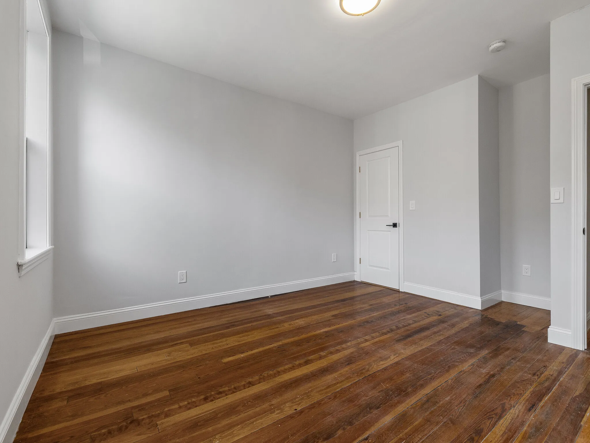 131 Cottage St, East Boston