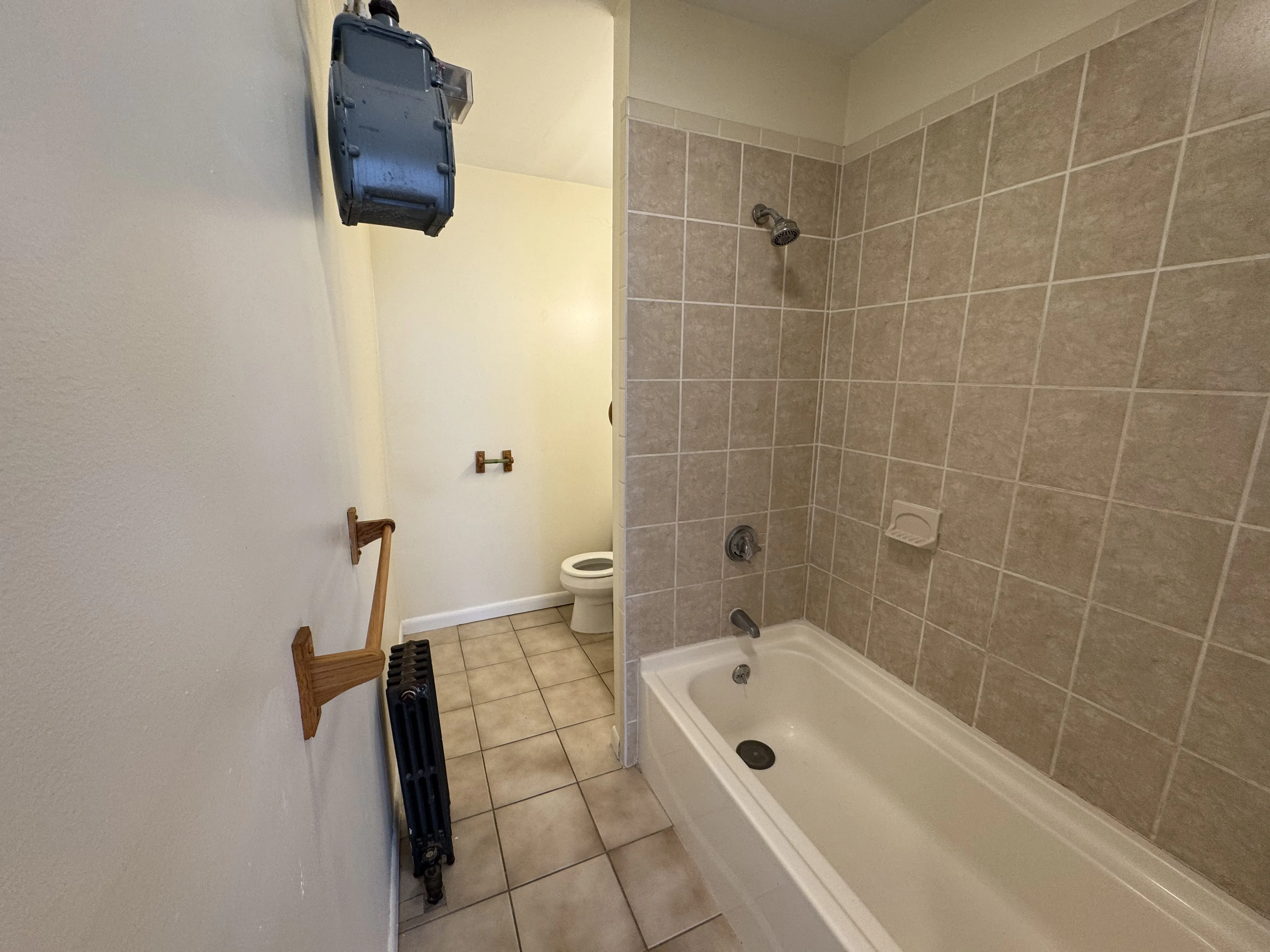 6 Alberta Ter, North Cambridge