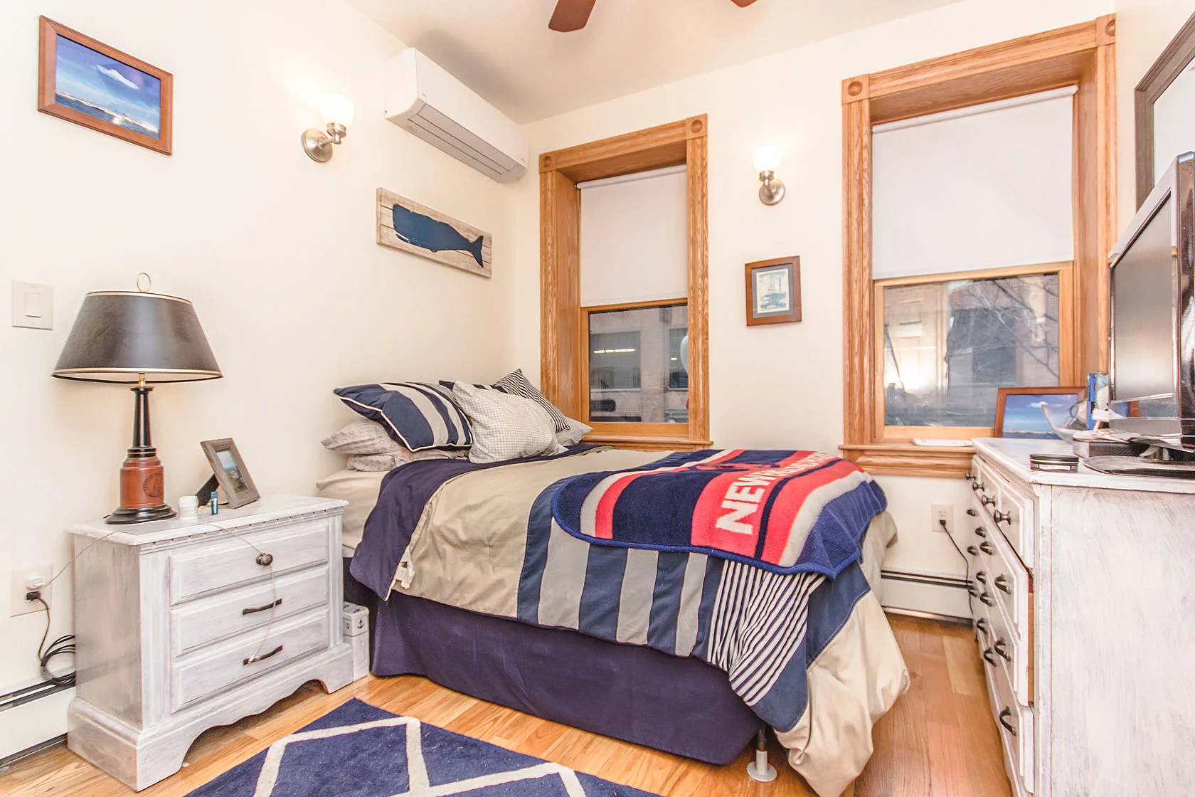 137 Charles St, Beacon Hill