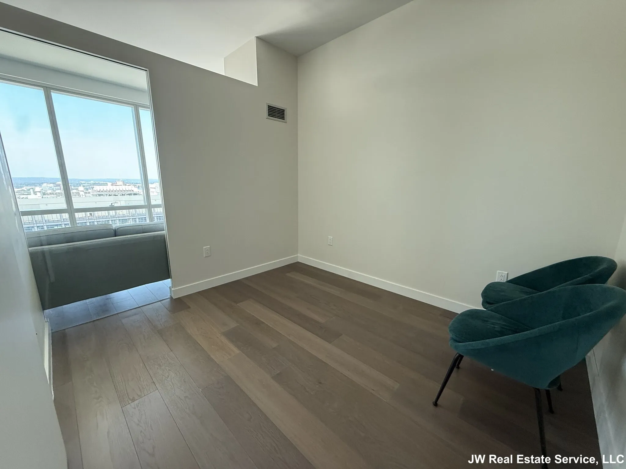 188 Brookline Ave, Fenway