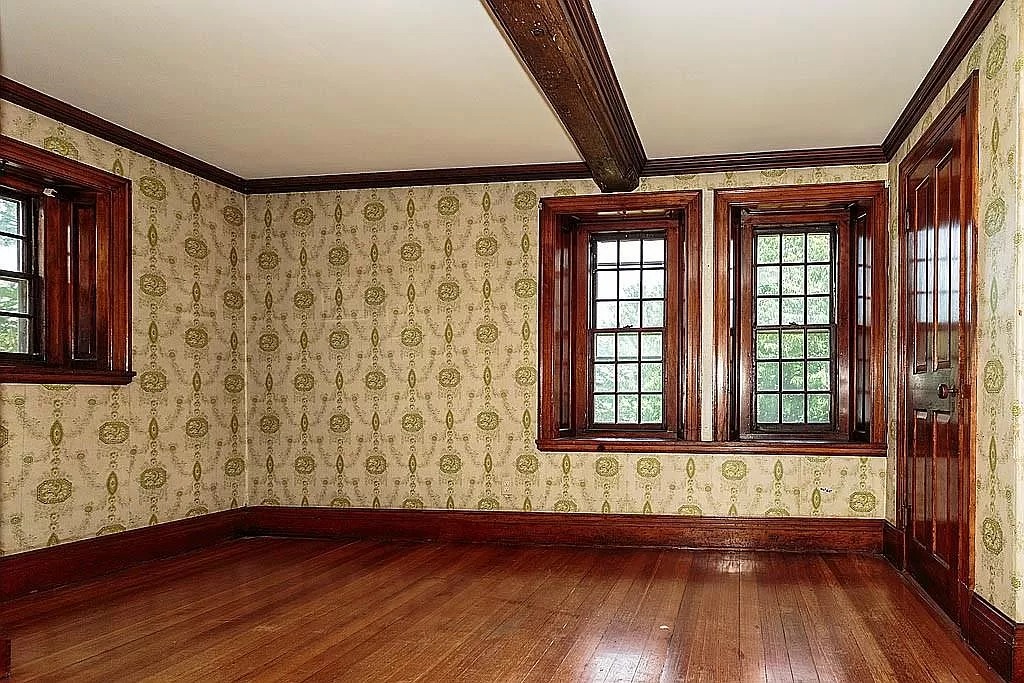 350 Riverside Ave, Medford