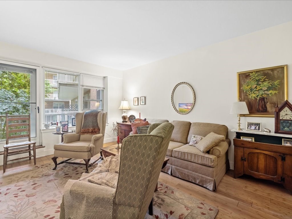 145 Pinckney St, Beacon Hill