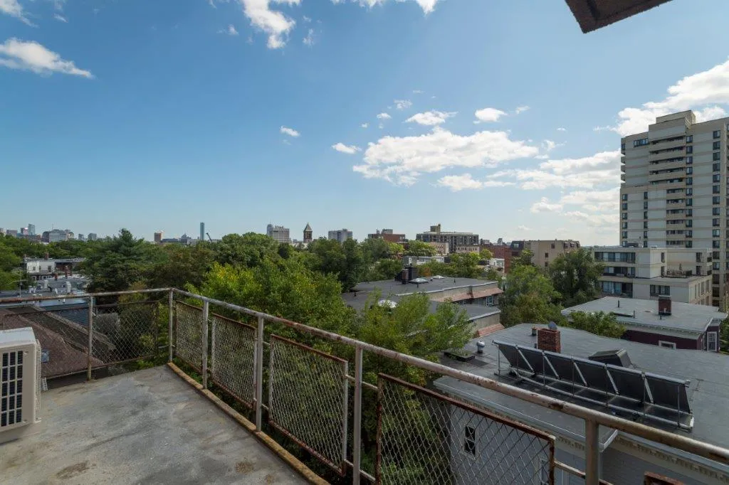 334 Harvard St, Mid-Cambridge