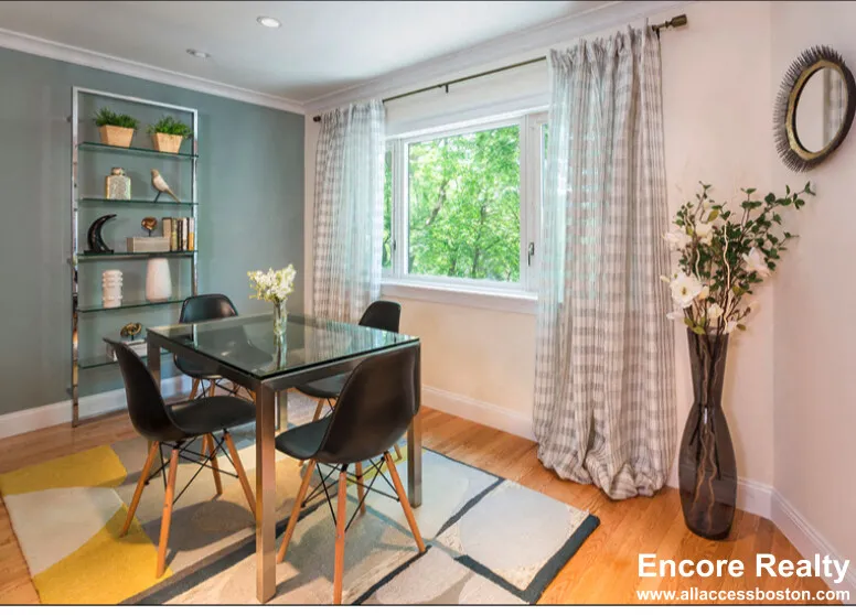 1443 Beacon St, Griggs Park