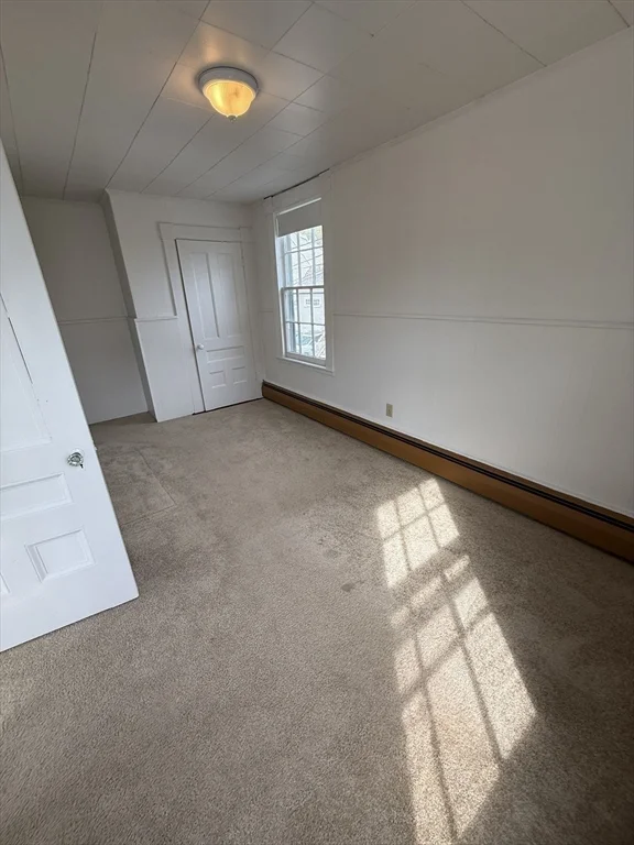 32 Mount Pleasant St, Rockport
