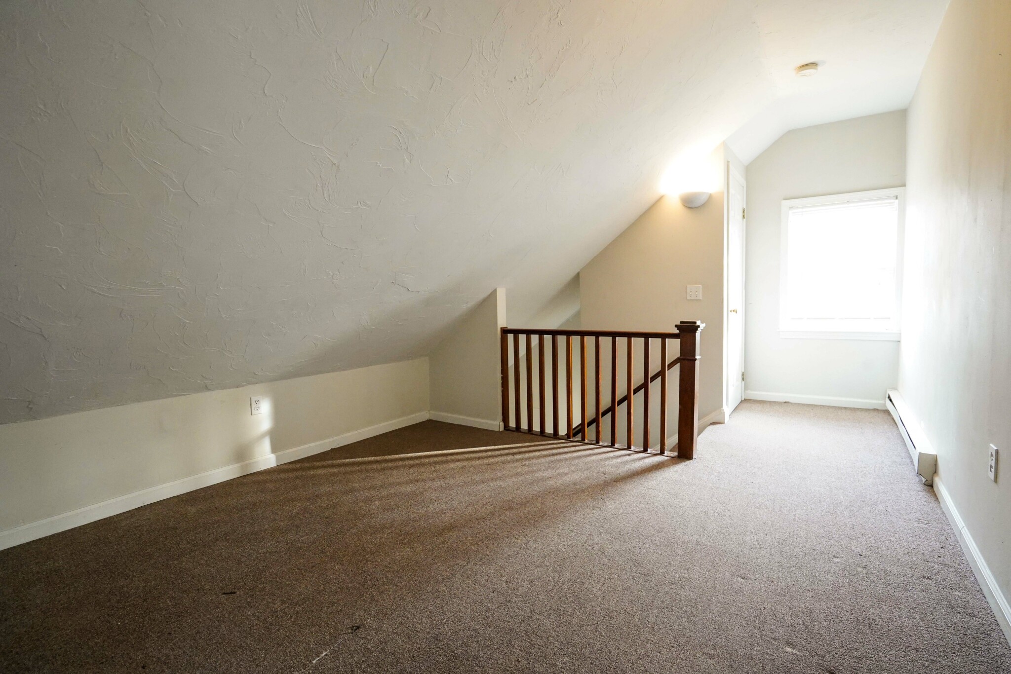 24 Oak Square Ave, Oak Square