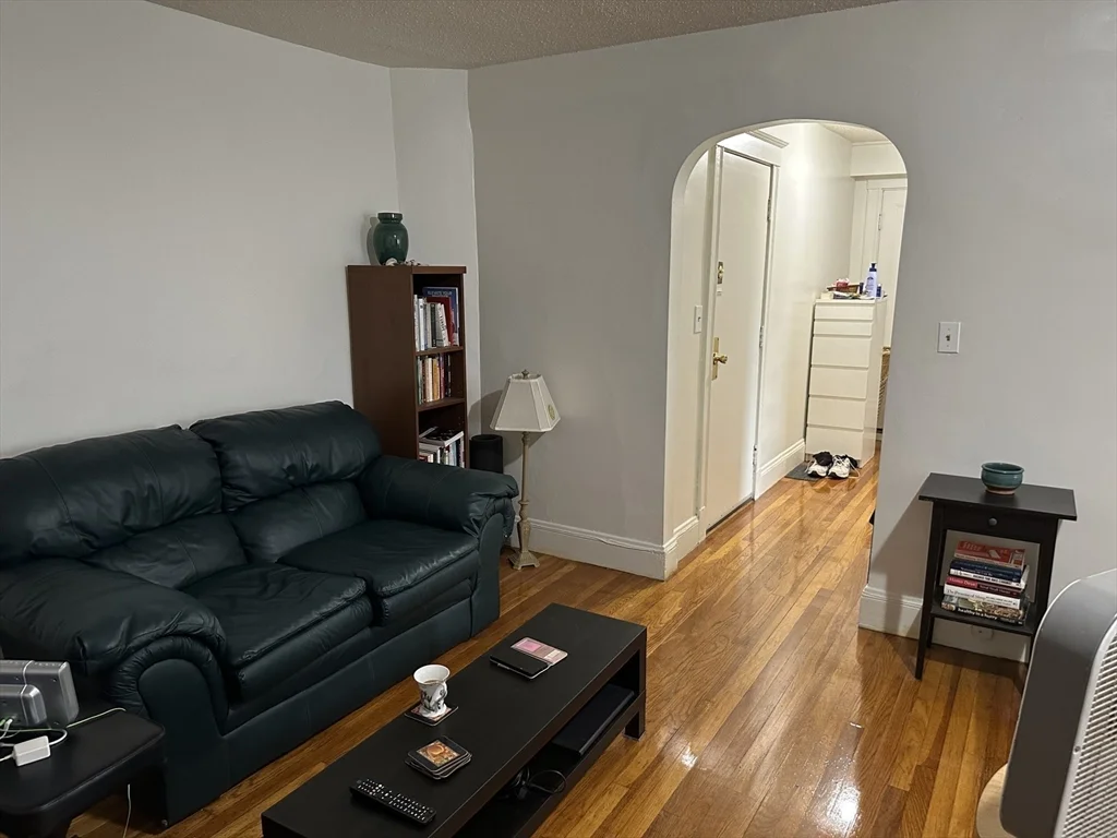 35 Tudor St, Diamond District