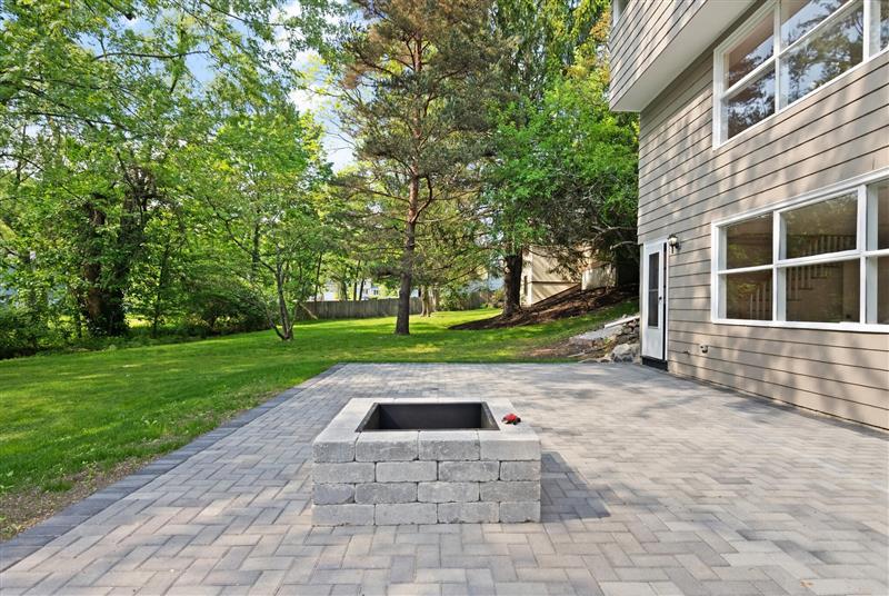 7 Thornberry Rd, Winchester