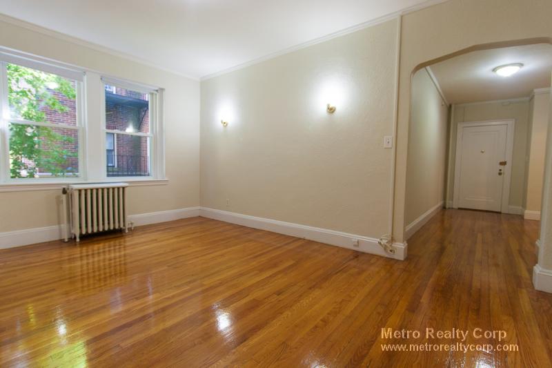 85 Strathmore, Brighton