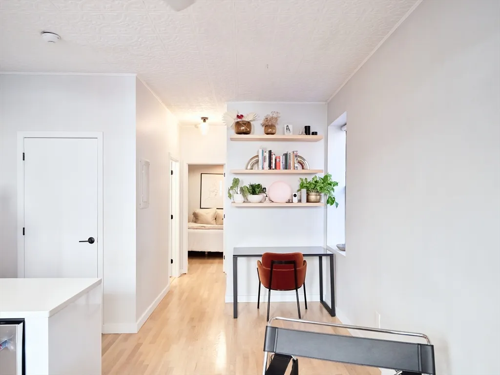159 Cottage St, East Boston