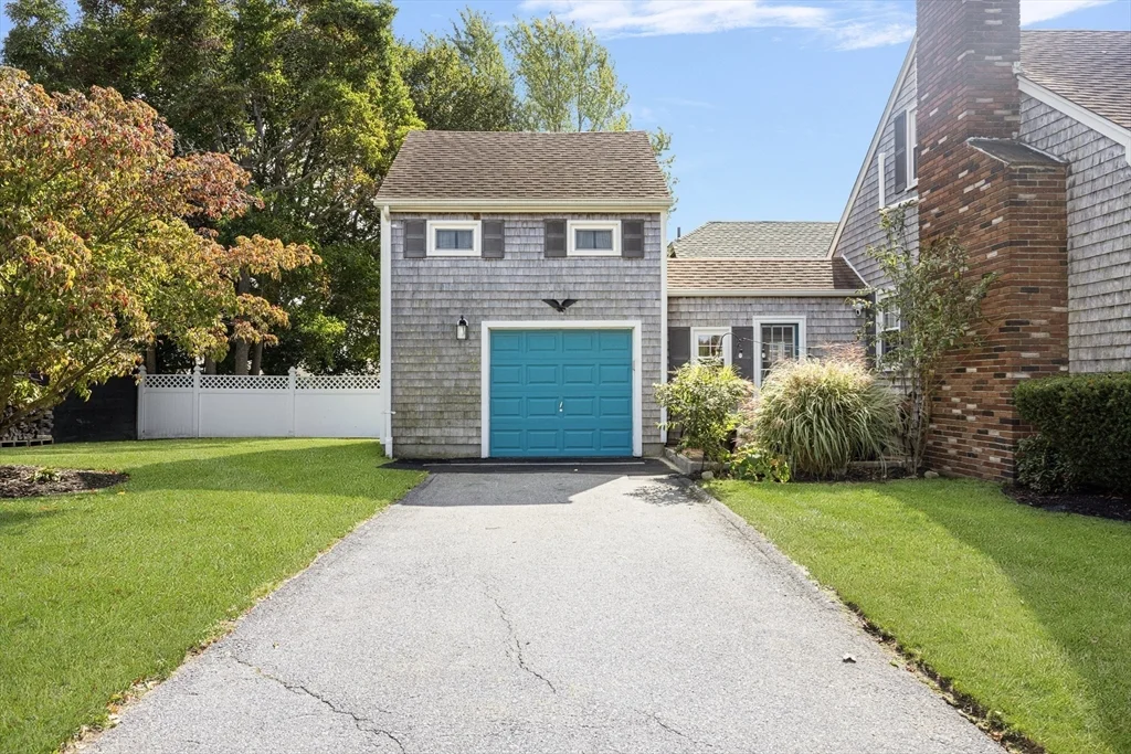 42 Fairmount St, New Bedford