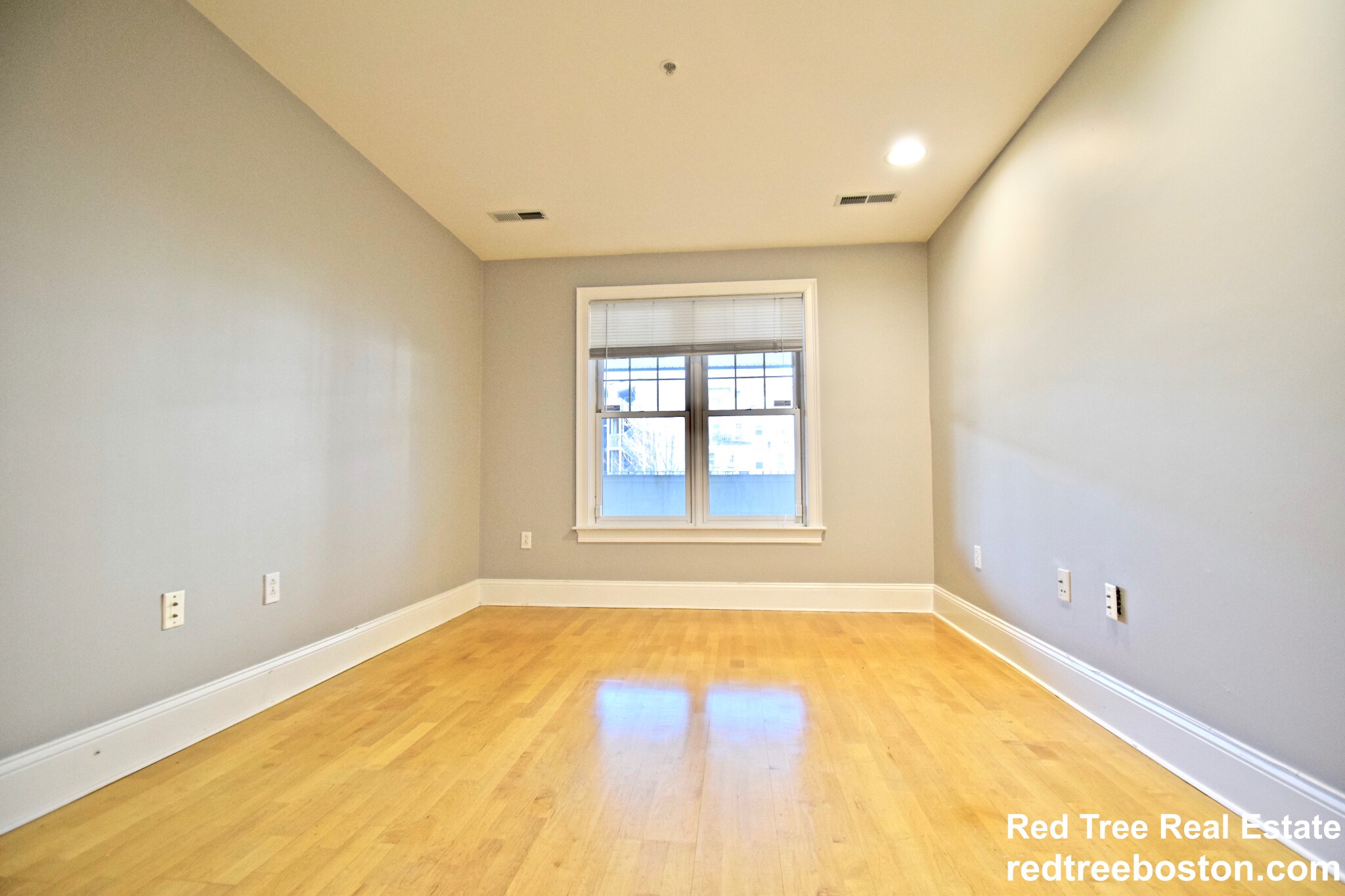 1306 Columbia Rd, South Boston